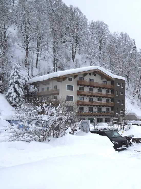 104_fassade_winter.JPG